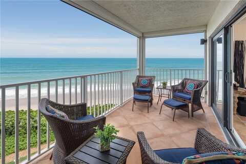 8840 S Sea Oaks Way, Vero Beach, FL 32963