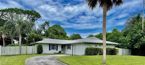 8404 Lakeland Boulevard, Fort Pierce, FL 34951