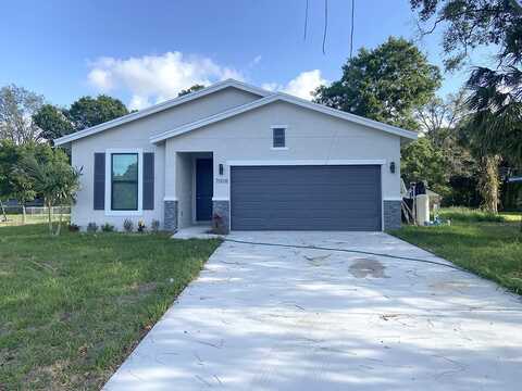 7704 Pacific Avenue, Fort Pierce, FL 34951