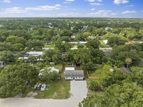 3355 2nd Street, Vero Beach, FL 32968