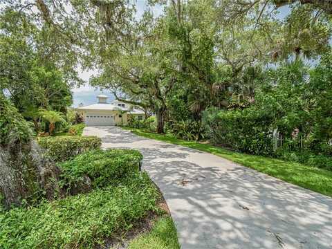 395 Live Oak Drive, Vero Beach, FL 32963