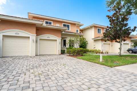 2595 Stockbridge Square SW, Vero Beach, FL 32962