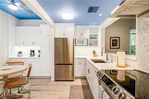 1275 Palmetto Court unit: 114, Vero Beach, FL 32963