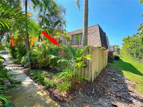 330 S Waverly Place, Vero Beach, FL 32960