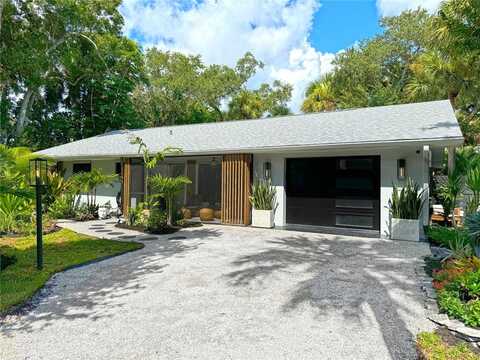 2378 Leon Avenue, Vero Beach, FL 32960