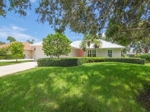 1766 8th Court SW, Vero Beach, FL 32962