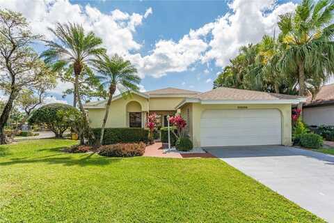 13352 Touchstone Court, West Palm Beach, FL 33418