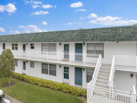 2800 Indian River Boulevard, Vero Beach, FL 32960