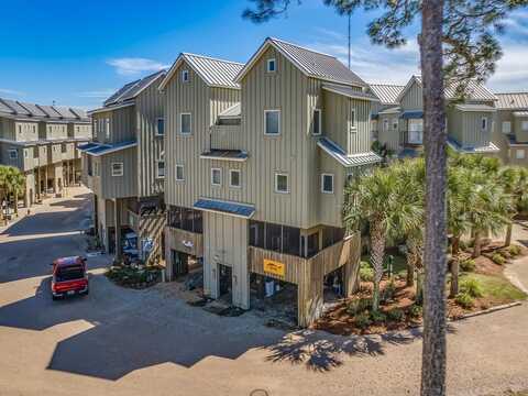 443 Pirates Landing Dr, Carrabelle, FL 32322