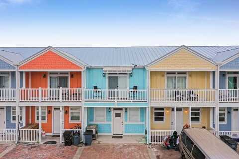 103 S 38th St, Mexico Beach, FL 32456