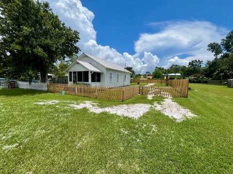 512 6th St, Port Saint Joe, FL 32456