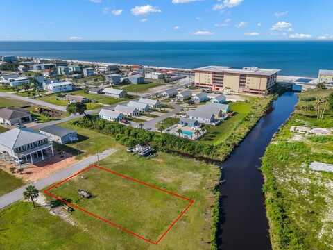 205 Arkansas Dr, Mexico Beach, FL 32456