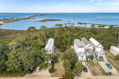 123 Gunn St, St. George Island, FL 32328