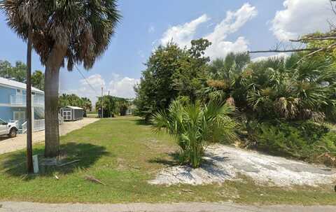 131 Ave C, Port Saint Joe, FL 32456