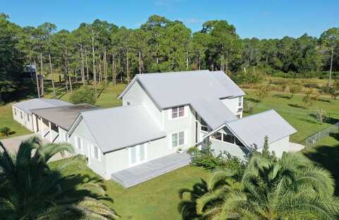 2 Dunaway Ln, Apalachicola, FL 32320