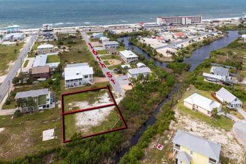 118-120 16th St, Mexico Beach, FL 32456