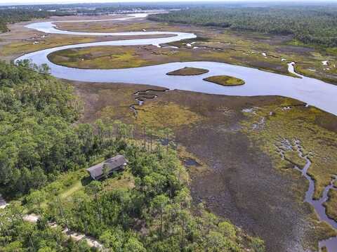 341 Jay Jay Way, Carrabelle, FL 32322