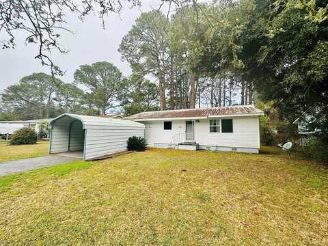 2527 Florida Ave, Lanark Village, FL 32323