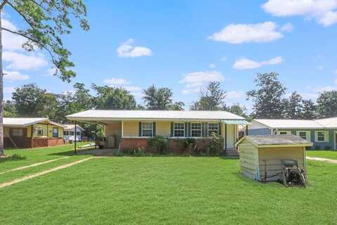 176 Quail Ave, Wewahitchka, FL 32465