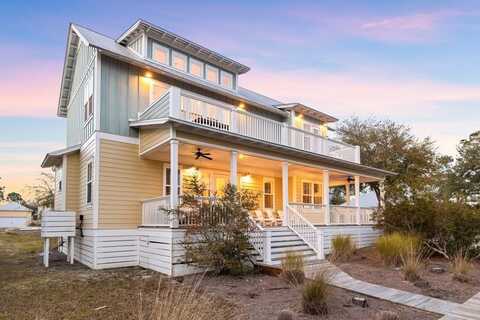 102 Goldfish Ct, Port Saint Joe, FL 32456