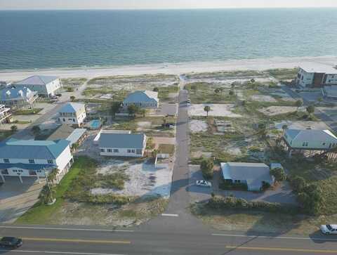 101 29th St, Mexico Beach, FL 32456