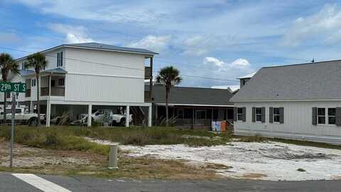 101 29th St, Mexico Beach, FL 32456