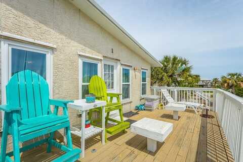 633 E Gorrie Dr, St. George Island, FL 32328