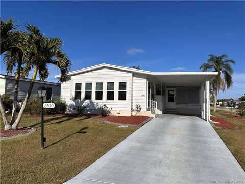 8530 Lidflower Ct, Port Saint Lucie, FL 34952