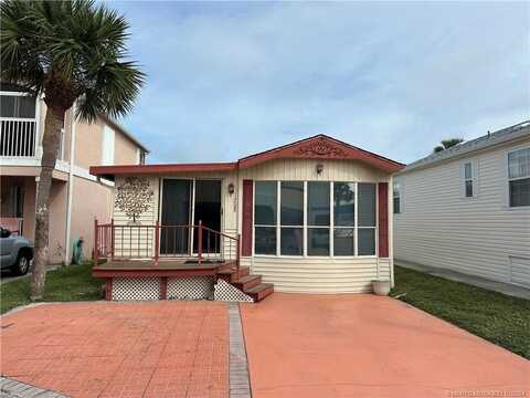 1208 Nettles Blvd, Jensen Beach, FL 34957