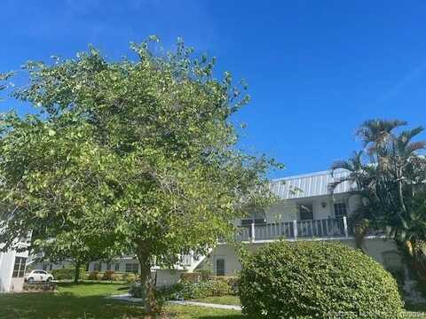 2929 SE Ocean Blvd, Stuart, FL 34996