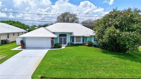 588 SE Nome Drive, Port Saint Lucie, FL 34984