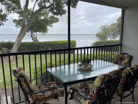 264 NE Edgewater Drive, Stuart, FL 34996