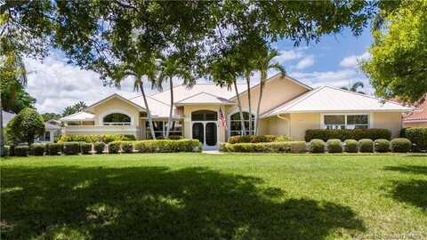 1881 NE Crabtree Lane, Jensen Beach, FL 34957