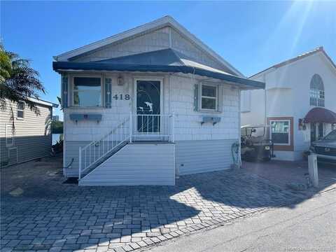418 Nettles Blvd, Jensen Beach, FL 34957