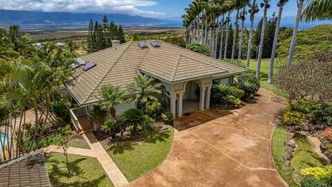 3051 Omaopio Rd, Kula, HI 96790