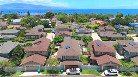 655 Hoe Kawele Ln, Lahaina, HI 96761