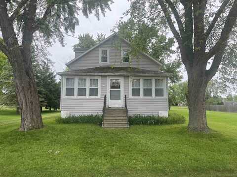 122 W CEDAR Street, PULASKI, WI 54162