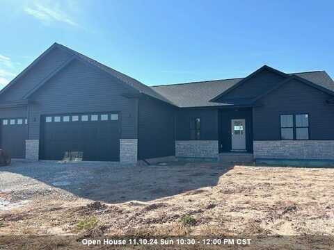 N8039 BLUE HERON Circle, SHERWOOD, WI 54169