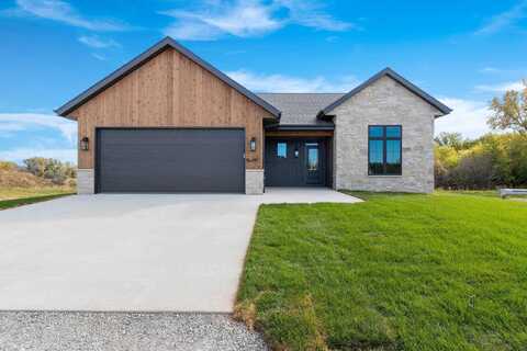 397 FARMHOUSE Lane, COMBINED LOCKS, WI 54113