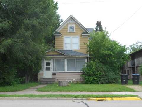 224 S SAWYER Street, SHAWANO, WI 54166