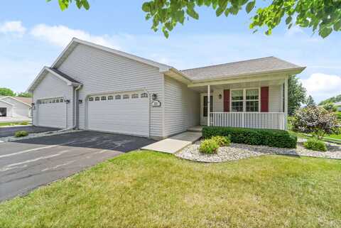 30 SOUTHLAKE Lane, FOND DU LAC, WI 54935