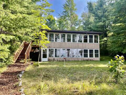 W914 MARY LAKE Lane, TOWNSEND, WI 54175