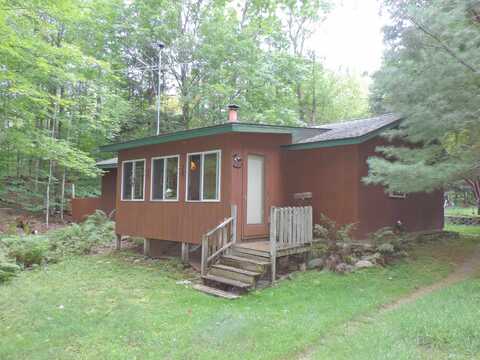 15036 SUNRISE Circle, MOUNTAIN, WI 54149