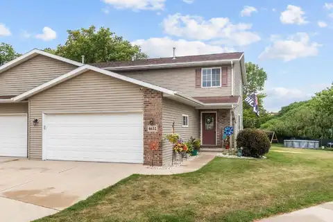 4632 RIDGE Court, MANITOWOC, WI 54220