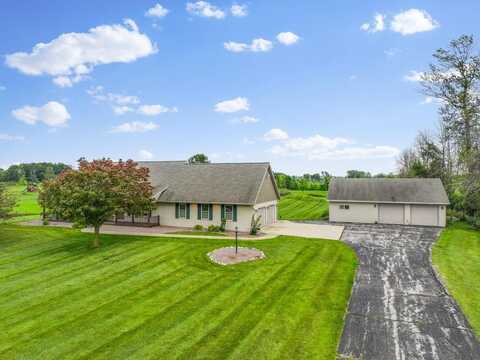 1709 WATER DIVISION Road, GREEN BAY, WI 54311