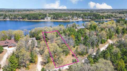 HIWELA Drive, WILD ROSE, WI 54984