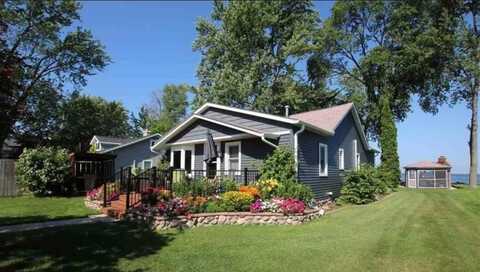 N8664 LINDEN BEACH Road, FOND DU LAC, WI 54937