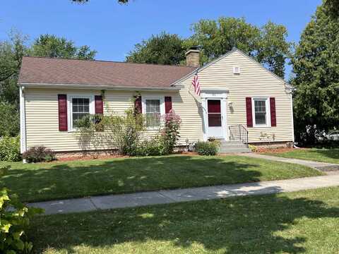 910 S IRWIN Avenue, GREEN BAY, WI 54301