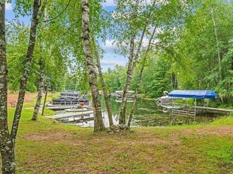 N1549 BRAVE ISLAND, KESHENA, WI 54135