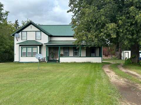 W12490 SWAMP Road, MARION, WI 54950